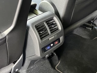 Volkswagen Touran Volkswagen Touran 1.4TSI 150PK DSG Aut./Wegkl trekh/Stoelverw/Climate contr/ - afbeelding nr 18