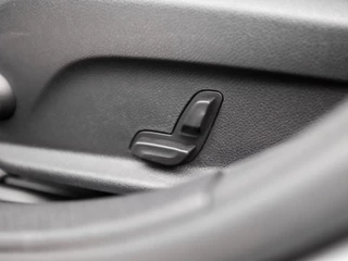 Mercedes-Benz C-Klasse 279Pk Automaat (NAVIGATIE, LUCHTVERING, LEDER, STOELVERWARMING, ELEK SPORTSTOELEN, GETINT GLAS, CAMERA, SFEERVERLICHTING) - afbeelding nr 14