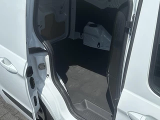 Ford Transit Courier Ford Transit Courier 1.5 TDCI Trend*A/C*CRUISE*MULTIMEDIA* - afbeelding nr 18