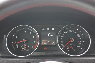 Volkswagen Golf Volkswagen Golf GTI 2.0 TSI 230pk PERFORMANCE Panodak/Dynaudio/Camera/Trekhaak afnb - afbeelding nr 22