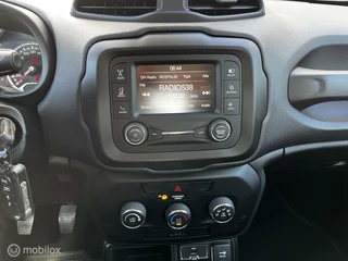 Jeep Renegade Jeep Renegade 1.6 E-Torq Sport - afbeelding nr 13