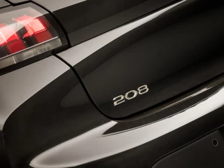 Peugeot 208 (APPLE CARPLAY, GROOT NAVI, LM VELGEN, PARKEERSENSOREN, SPORTSTOELEN, CRUISE, LANE ASSIST, ELEK PAKKET, NIEUWSTAAT) - afbeelding nr 27