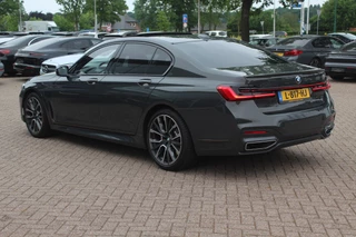 BMW 7 Serie BMW 7 Serie 745e High Exe. M Sport / Schuifdak / 360Camera / Head-up / Softclose / 20'' / Volleder / Nachtzicht / Laser LED / Stoelmassage 4x / Stoelventilatie 4x / Dodehoek / DAB / Navigatie / ACC - afbeelding nr 3