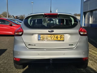 Ford Focus Ford Focus 1.0 Trend Edition Airco | Bluetooth | Navigatie | PDC achter | Multifunctioneel stuurwiel | Nette auto! - afbeelding nr 4