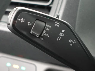 Volkswagen ID. Buzz Cargo Volkswagen ID. Buzz Cargo 77 kWh 204pk Trekhaak 3zits LED Cruise control Navigatie/ Apple Carplay Achterklep - afbeelding nr 20