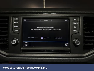 Volkswagen Crafter Volkswagen Crafter 2.0 TDI 140 pk L3H3 L2H2 Euro6 Airco | Navigatie | Apple Carplay | Android Auto | Cruisecontrol Bijrijdersbank, 3000kg trekvermogen, zilver - afbeelding nr 5