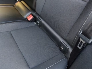 Volvo XC40 Volvo XC40 1.5 T3 157pk Momentum Business Pack Connect | Origineel NL | Navi | Clima | Adap. Cruise | Panorama Schuifdak | Led Koplampen | Pdc V+A+Camera | Rijstrook+Licht+Regensenor | 18''lm - afbeelding nr 30