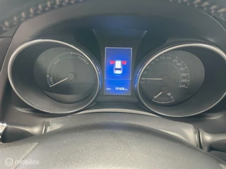 Toyota Auris Toyota Auris 1.8 Hybrid Comfort/Led/Navi/Bt/Parkass./Pano/ - afbeelding nr 19