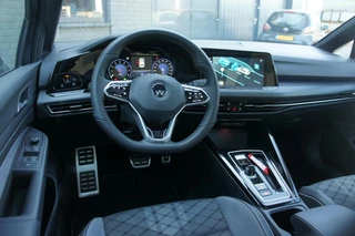 Volkswagen Golf Vw Golf 1.5 eTSI 3x R-Line Acc|Camera|Pano|Stoel-Stuurverwarming - afbeelding nr 4