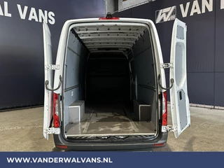 Mercedes-Benz Sprinter Mercedes-Benz Sprinter 315 CDI 150pk L3H2 Euro6 ** Airco | 360 graden Camera | Navigatie | Cruisecontrol | Chauffeursstoel Parkeersensoren, Stoelverwarming, Bijrijdersbank - afbeelding nr 3