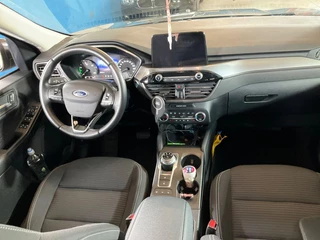 Ford Kuga Ford Kuga 2.5 PHEV Titanium | Winter Pack | Privacy glass | 2 bandensets - afbeelding nr 4