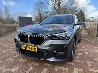 BMW X1 BMW X1 xDrive25e M-sport / Luxe / Led / Sportief - afbeelding nr 9