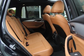 BMW X3 BMW X3 xDrive30i High Exe. M Sport / Trekhaak / Panoramadak / 360Camera / Head-up / Keyless / 20'' / Leder / Navigatie / ACC / Dodehoek / DAB / Stoelverwarming - afbeelding nr 12
