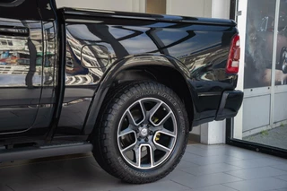 Dodge Ram 1500 Dodge Ram 1500 4X4 5.7 V8 4x4 Crew Cab Laramie Sport 1e Eig BTW Harman/Kardon, Panoramadak, Treeplank, Trekhaak - afbeelding nr 31