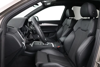 Audi Q5 Audi Q5 50 TFSIe quattro S edition | Panoramadak | Trekhaak | Adaptive cruise | Massage | Luchtvering | Camera | Stoelverwarming | Carplay | Half leder | Virtual Cockpit | Audi Exclusive Lak - afbeelding nr 6