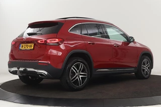 Mercedes-Benz GLA Mercedes-Benz GLA-klasse 250e Business Solution Luxury Limited | Panoramadak | Adaptive cruise | Trekhaak | Leder | Stoelverwarming | Matrix LED | Memory | Camera | Navigatie | Park Assist | Sfeerverlichting - afbeelding nr 40