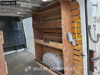 Volkswagen Crafter Volkswagen Crafter 140pk Automaat L3H2 Trekhaak Airco Cruise Imperiaal Euro6 L2H1 11m3 Airco Trekhaak Cruise control - afbeelding nr 9