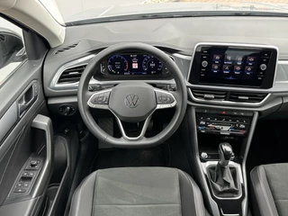 Volkswagen T-Roc Volkswagen T-Roc 1.5 TSI 150pk DSG Style | Acc | Lane | Camera - afbeelding nr 6