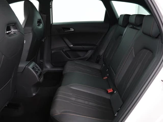 CUPRA Leon CUPRA Leon 1.4 e-Hybrid VZ Business Panoramadak | LED | CarPlay |  Sfeerverlichting | Stuur- en stoelverwarming | Camera | Adaptive Cruise | Dodehoek Detectie | LMV - afbeelding nr 8