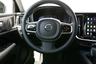 Volvo V60 Volvo V60 T6 Plug-in hybrid AWD Plus Dark | 360 camera | 19