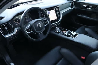 Volvo V60 Volvo V60 2.0 T6 Recharge AWD Inscription Panodak Headup Display 360View Adaptiv Cruise Leder Sportzetels Harman/Kardon Audio Laneassist 134000km BJ2021 - afbeelding nr 13