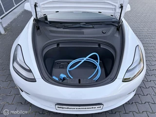 Tesla Model 3 Tesla Model 3 Long Range AWD 75 kW, Netjes,SOH 87 %,trekhaak - afbeelding nr 24