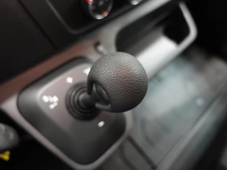 Renault Master Renault Master T35 2.3 dCi 150PK L2H2 Energy Work Edition Airco| Cruise Control| Camera| Navi| PDCA| Trekhaak| - afbeelding nr 22