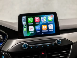 Ford Focus Ford Focus Wagon 1.0 EcoBoost Titanium X Automaat (VIRTUAL COCKPIT, APPLE CARPLAY, GROOT NAVI, STUUR/STOELVERWARMING, BANG&OLUFSEN, CAMERA, TREKHAAK, SPORTSTOELEN, ELEK ACHTERKLEP, KEYLESS, GETINT GLAS, NIEUWSTAAT) - afbeelding nr 8