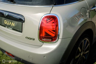 MINI Cooper Mini 1.5 Cooper | Carplay | AdaptCr | Aut | Stoelverw | - afbeelding nr 11