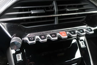 Peugeot 2008 Peugeot 2008 1.2 PURETECH 130PK ALLURE, Apple Carplay/ Android Auto, LED, etc. - afbeelding nr 28