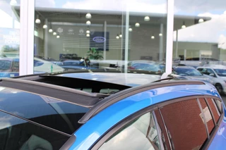 Ford Focus Ford Focus 2.0 EcoBlue 150pk ST-Line X Wagon | Panoramadak | Adaptive LED | Adaptive cruise control | 18 inch met rode remklauwen | Adaptive LED | Half lederen bekleding | Winter Pack | Camera - afbeelding nr 39