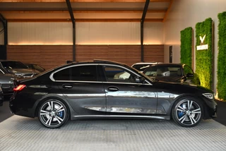 BMW 3 Serie BMW 3-serie 330i M-Sport Individual - Nappaleer - 360 Camera - Adaptive Cruise Control - Stuurverwarming - Keyless Entry - Schuifd - afbeelding nr 17