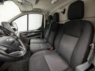 Ford Transit Custom Automaat (APPLE CARPLAY, GROOT NAVI, XENON, 3 ZITPLAATSEN, SPORTSTOELEN, CRUISE, PARKEERSENSOREN, DAB+, TREKHAAK, NIEUWE APK, NIUEWSTAAT) - afbeelding nr 12