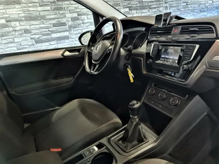 Volkswagen Touran Volkswagen Touran 1.6 TDI SCR Connected Series ACC*Incl.BTW! - afbeelding nr 15