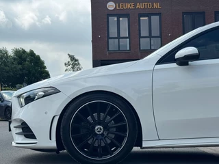 Mercedes-Benz A-Klasse Mercedes-Benz A-Klasse 200 163PK AMG Night Sfeer Apple-Carplay 19'' - afbeelding nr 9