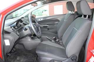 Ford Fiesta Ford Fiesta 1.0 Style | Nieuwe Distributieriem | Airco | Trekhaak | Navigatie - afbeelding nr 9