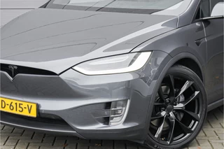 Tesla Model X 22