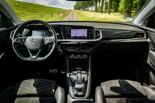 Opel Grandland Opel Grandland 1.2 Turbo Ultimate | Automaat | Netjes - afbeelding nr 3