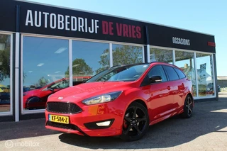 Ford Focus Ford Focus Wagon 1.5 Red Edition 18Inch/Trekhaak/NAP/Cruise - afbeelding nr 5