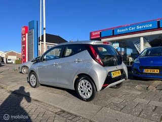 Toyota Aygo Toyota Aygo 1.0 VVT-i x-play | FABRIEKSGARANTIE 20-12-2031 - afbeelding nr 3