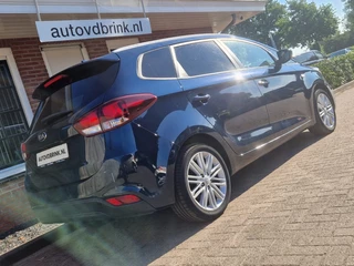 Kia Carens Kia Carens 1.6 GDi ExecutiveL. STUURVERWARMING / APPLE CARPLAY / ANDROID AU - afbeelding nr 20