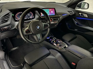 BMW 1 Serie BMW 1-serie 118i Sportline Navi Cruise Carplay Sfeerver. NAP - afbeelding nr 14