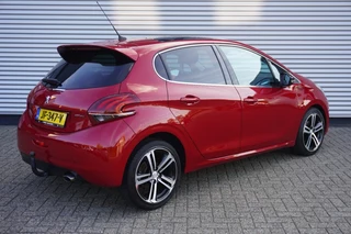 Peugeot 208 Peugeot 208 1.2 PureTech GT-line / 1e eig. / Pano / Trekhaak / Navi / Clima / Carplay / DAB+ - afbeelding nr 4