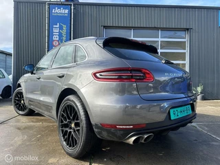 Porsche Macan Porsche Macan 3.0 S met boekjes! Prachtige auto! 149dkm! - afbeelding nr 3