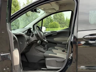 Ford Tourneo Courier Ford Tourneo Courier 1.0 Titanium - Panther Black - Navigatie/LMV/Clima - afbeelding nr 12