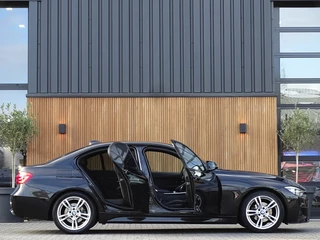 BMW 3 Serie BMW 3 Serie 320i TwinTurbo 183PK / M-Sport / Hi.Ex. 2017 / LED - afbeelding nr 6