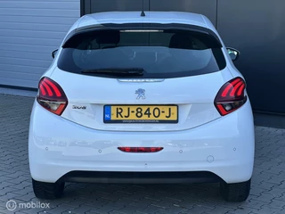Peugeot 208 Peugeot 208 1.2 82PK Blue Lion | CRUISE | NAVI | CARPLAY | - afbeelding nr 4
