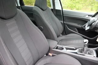 Peugeot 308 Peugeot 308 SW 1.6 BlueHDI Blue Lease Executive camera dab+ climate&cruise control trekhaak navigatie bluetooth - afbeelding nr 19
