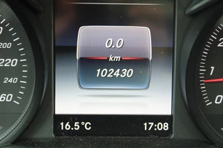 Mercedes-Benz GLC Mercedes GLC 250 4MATIC | 360 Camera | Pano | Trekhaak - afbeelding nr 9