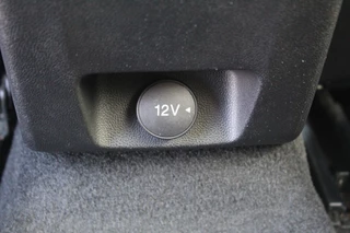 Ford Focus Ford Focus Wagon 1.0-125pk EcoBoost Mild-hybrid Titanium. Mooie, ruime, luxe en comfortabele Ford Focus wagon. Volautm. airco dual, camera, stoel-, stuur- en voorraamverw., easy entry/easy go, cruise control, Isofix, side- en lane assist, parkeersensoren v+a, LM wielen etc. - afbeelding nr 32